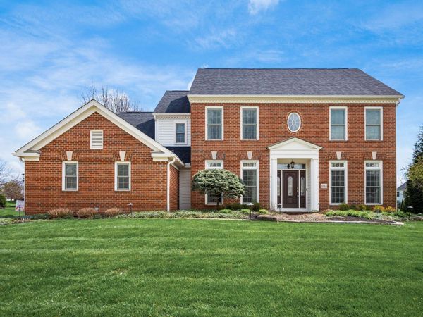 8844 Larchmont Court , Pickerington, OH 43147
