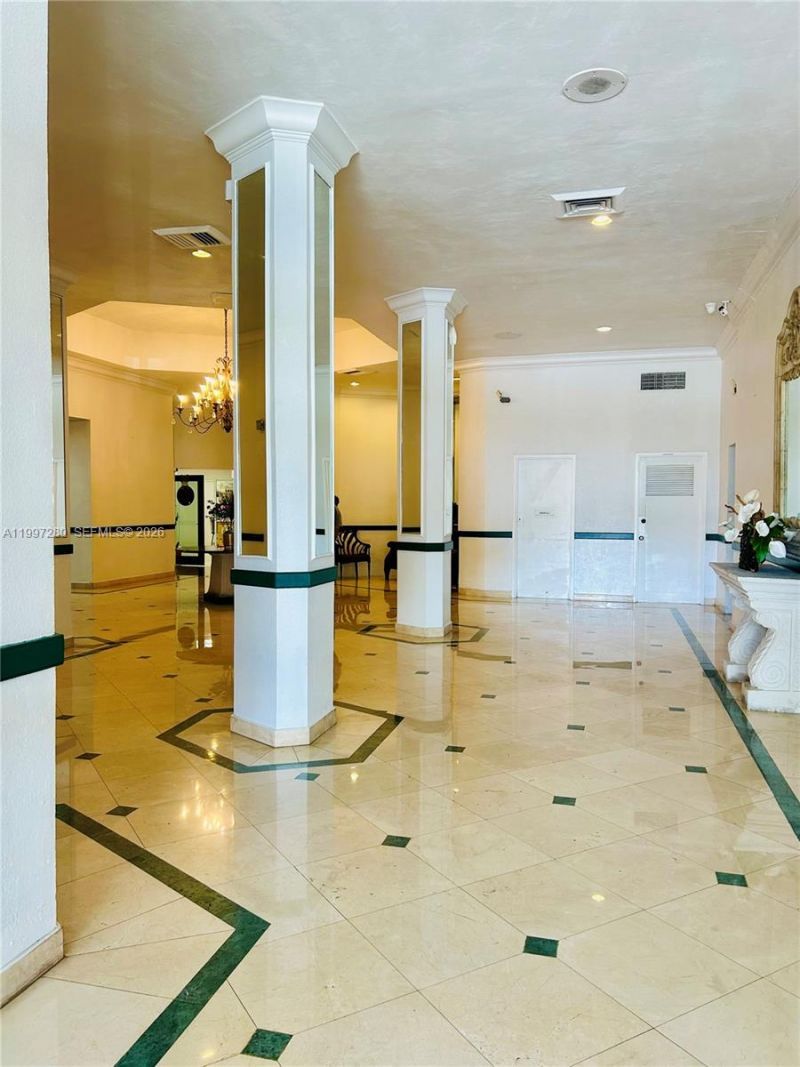 1301 NE Miami Gardens Dr, Unit 1406W, Miami, FL 33179 Photo