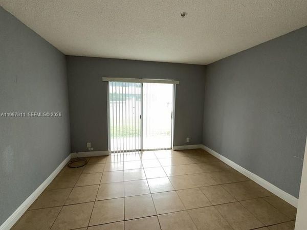 4251 NW 5th St , Unit 108, Plantation, FL 33317