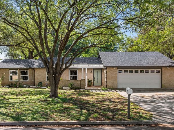 908 Merritt DR, Lockhart, TX 78644