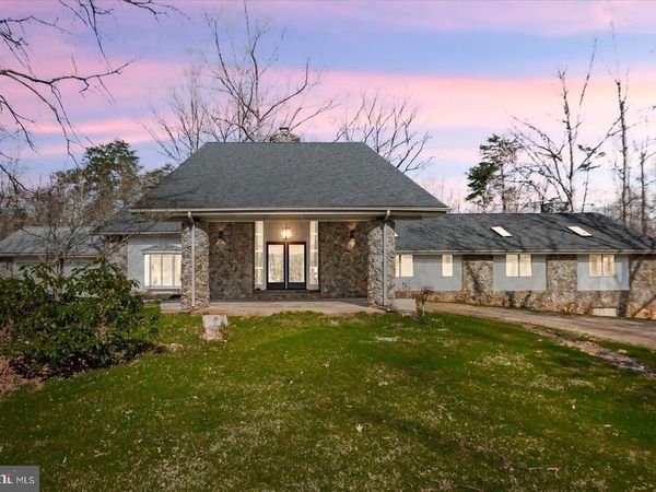 7621 RIVER ROAD , FREDERICKSBURG, VA 22407