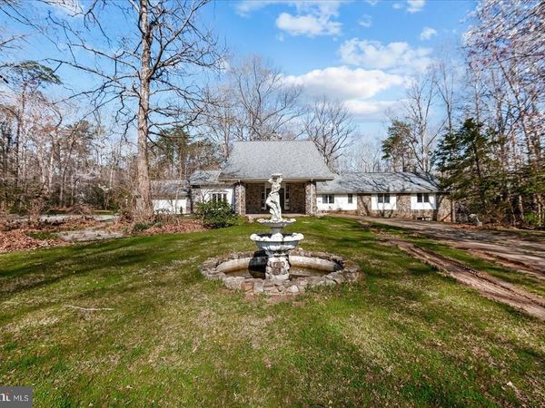 7621 RIVER ROAD , FREDERICKSBURG, VA 22407