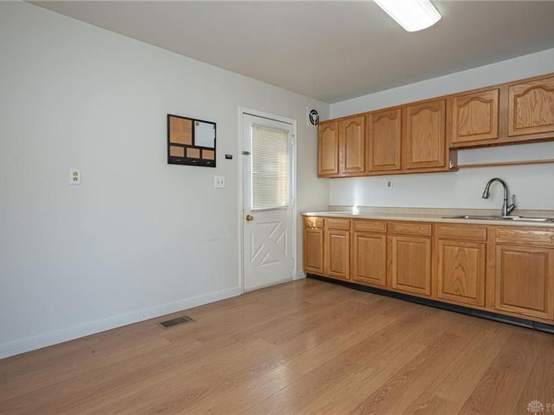 1331 Raybell Drive, Xenia, OH 45385 Photo 8