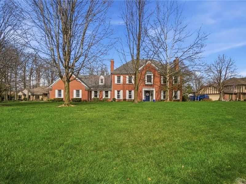 6800 Vienna Woods Trail, Dayton, OH 45459 Photo 2