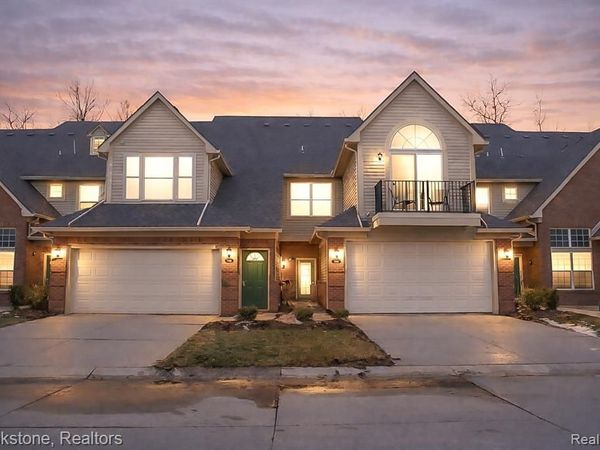 7852 Marie Drive, Shelby Twp, MI 48316