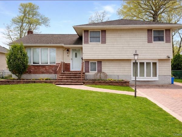 50 Independence Avenue , Babylon, NY 11702