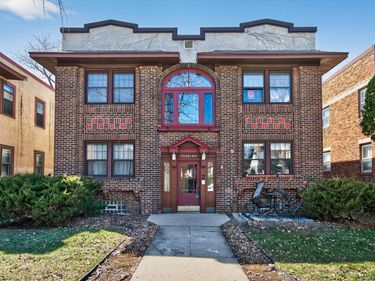3542 Emerson Avenue S, Unit 201, Minneapolis, MN 55408