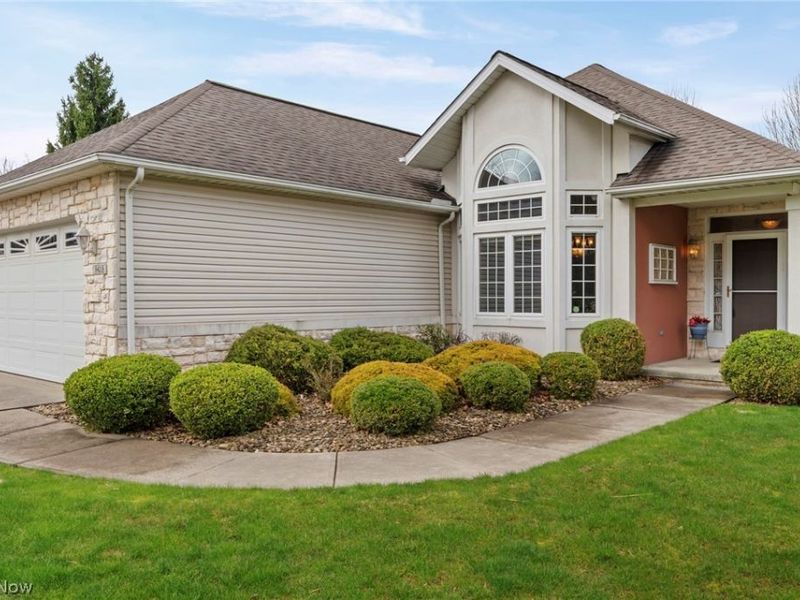 9418 Scottsdale Drive, Broadview Heights, OH 44147 Photo 2