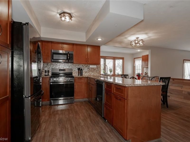 5459 Oak Ridge Drive, Willoughby, OH 44094 Photo 11