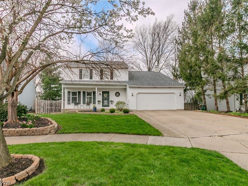 5459 Oak Ridge Drive, Willoughby, OH 44094 Photo 4