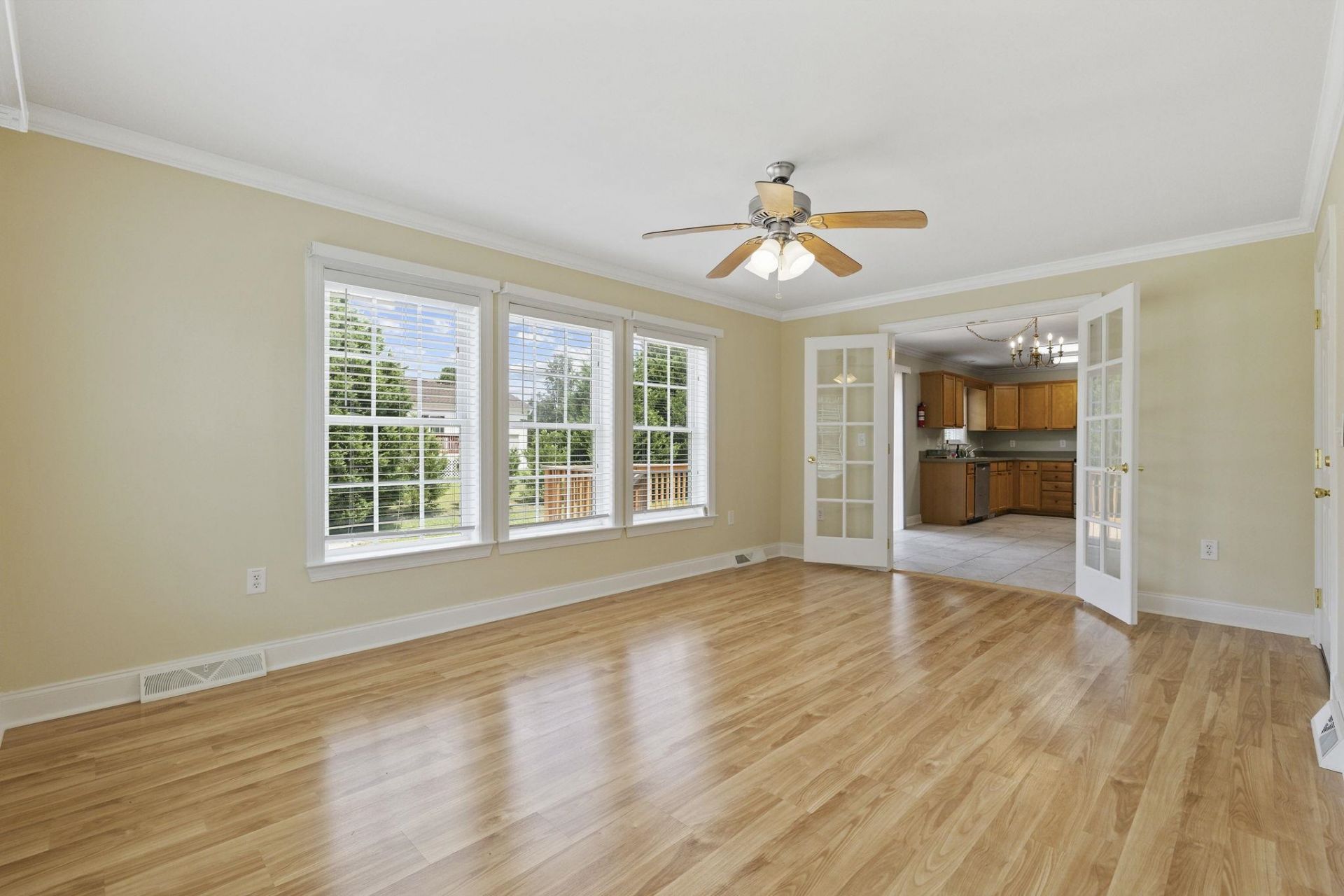 4419 Ontario Dr. Photo 14