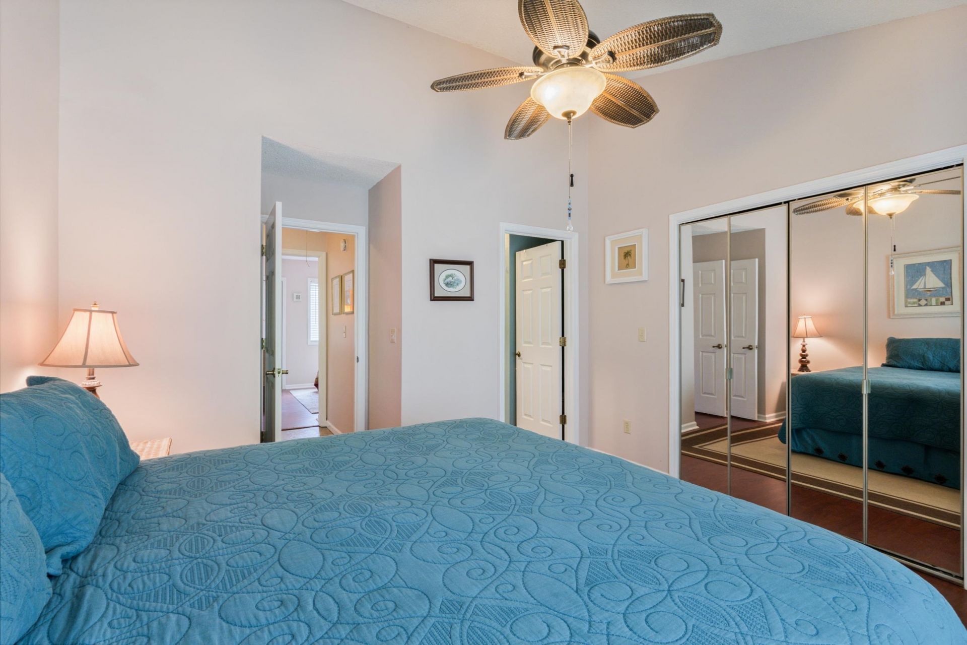 100 Shadow Moss Pl. Photo 17