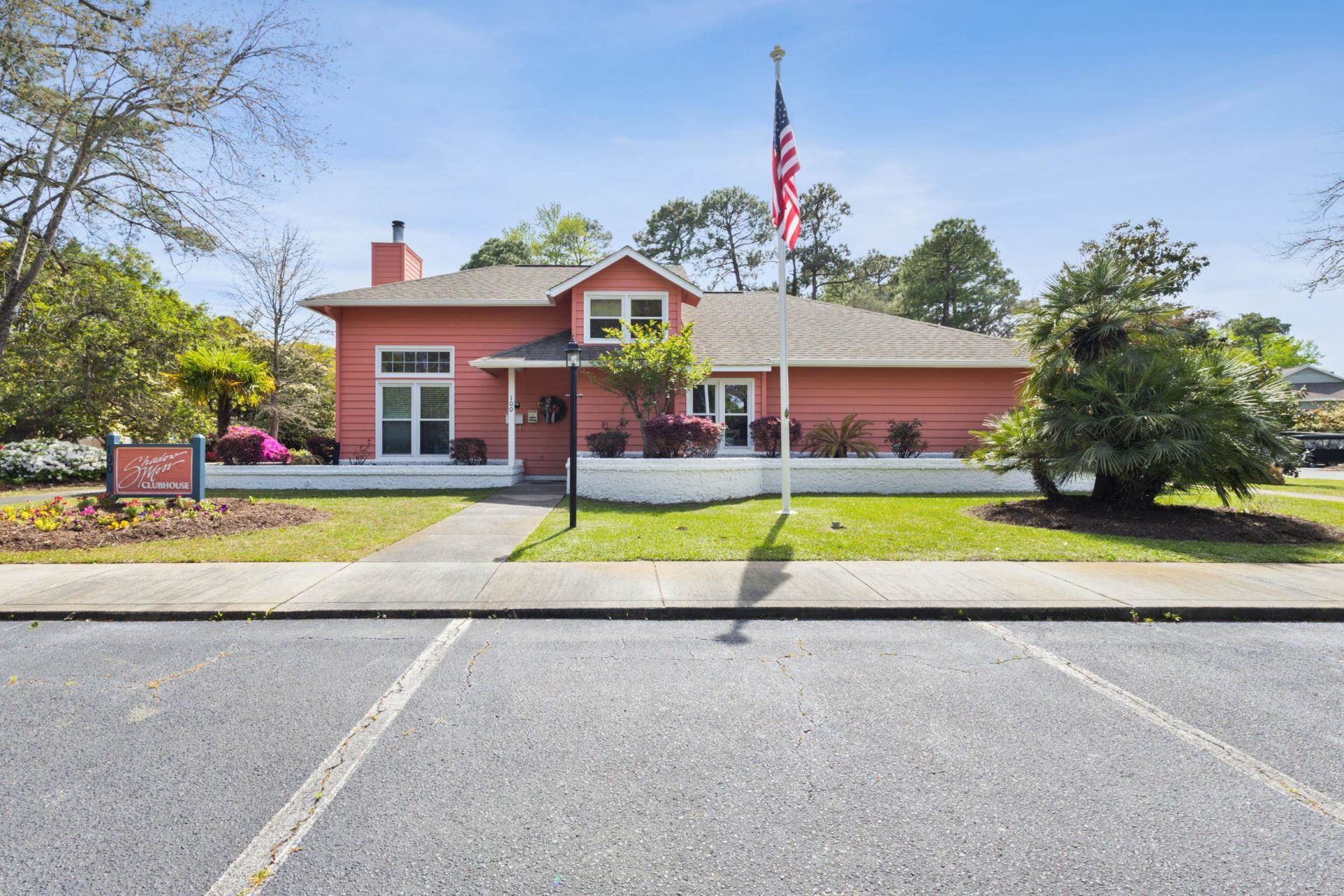 100 Shadow Moss Pl. Photo 24