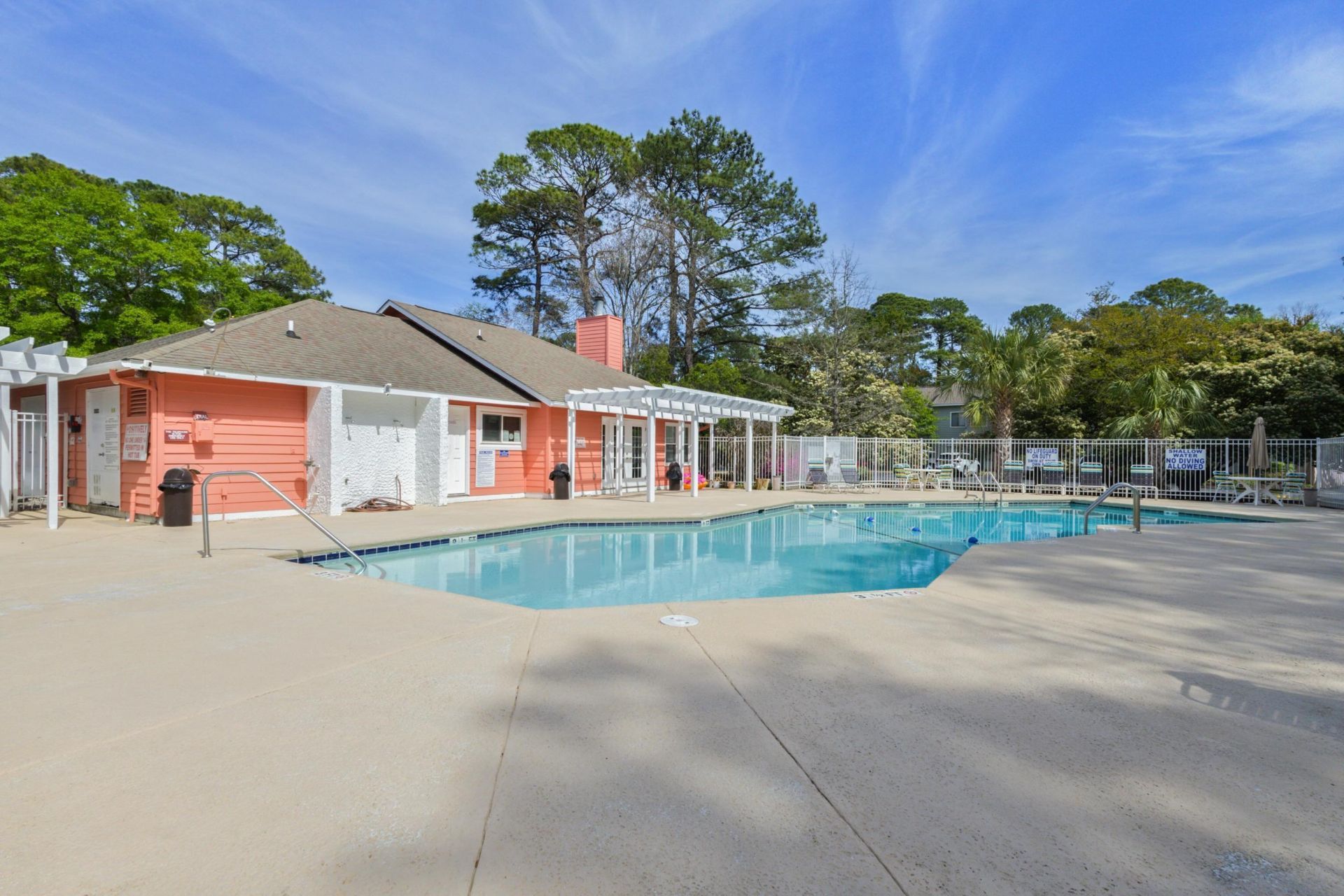 100 Shadow Moss Pl. Photo 25