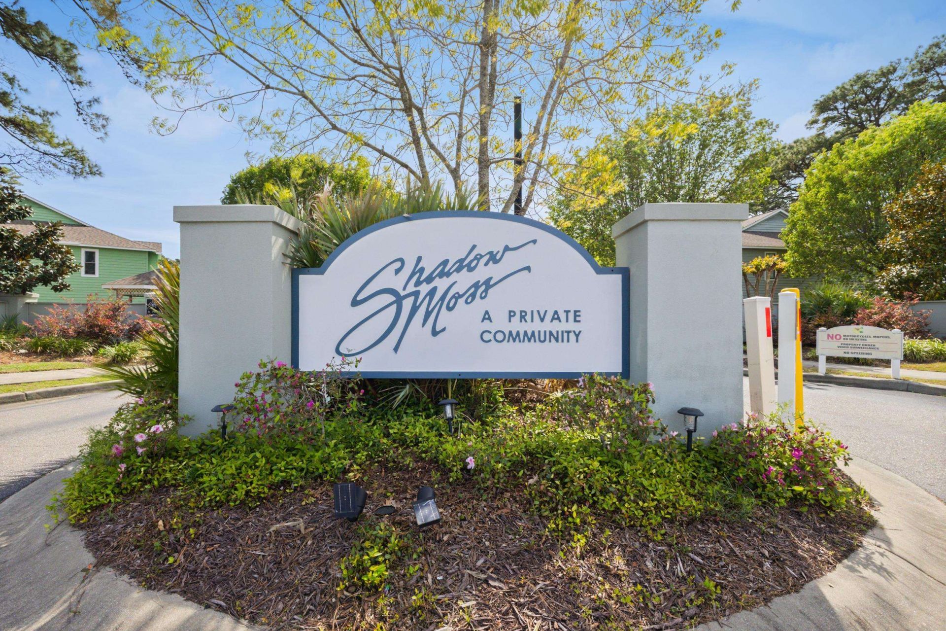 100 Shadow Moss Pl. Photo 27