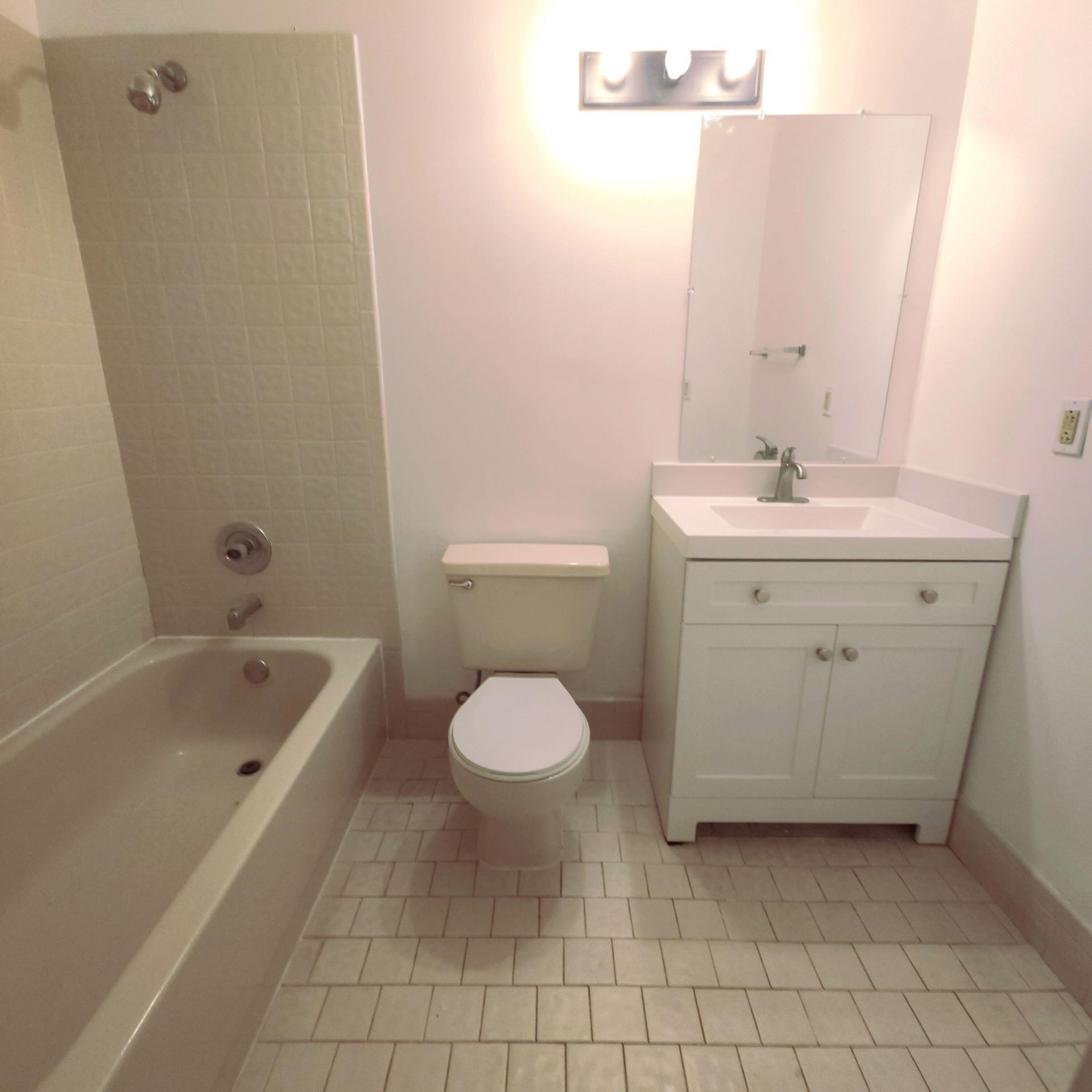 63 Meadows Drive, Unit 6-c, Boynton Beach, FL 33436 Photo