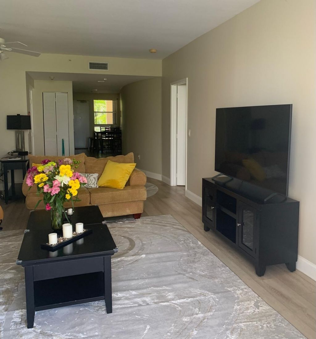 717 Crandon Boulevard, Unit 408, Key Biscayne, FL 33149 Photo