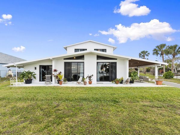 8309 S Indian River Drive, Fort Pierce, FL 34982