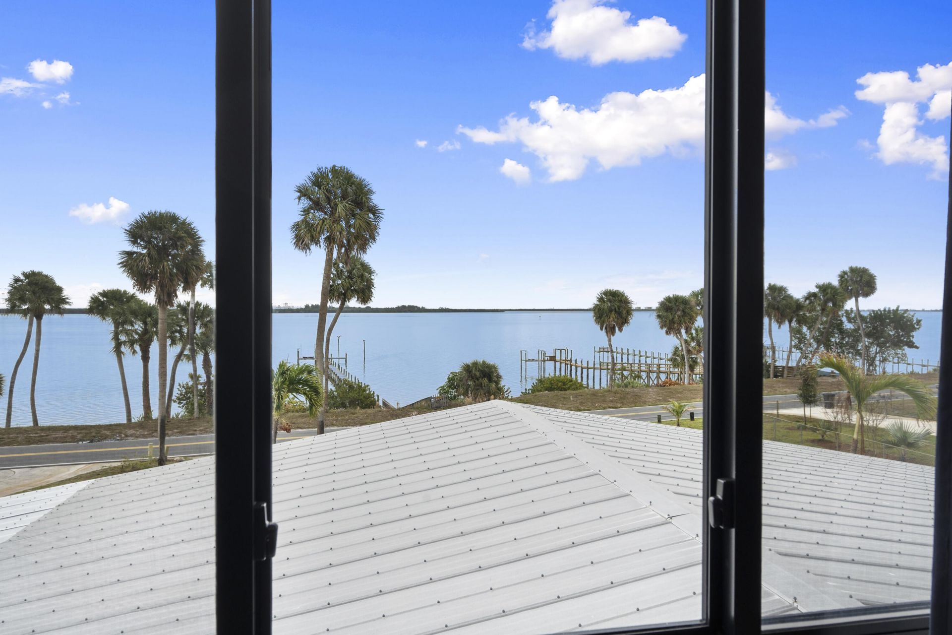 8309 S Indian River Drive, Fort Pierce, FL 34982 Photo