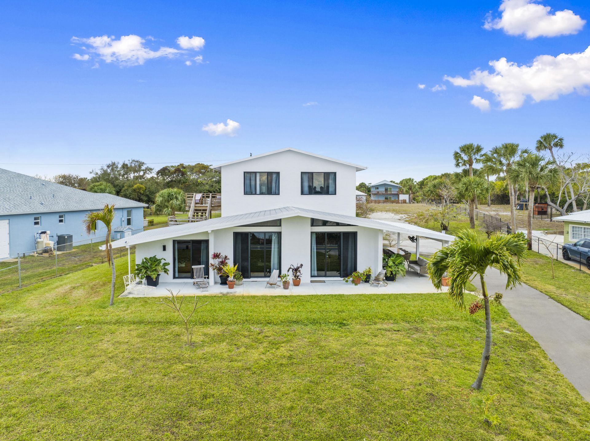8309 S Indian River Drive, Fort Pierce, FL 34982 Photo