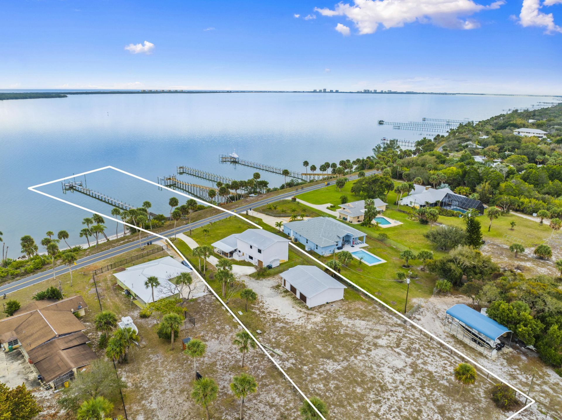 8309 S Indian River Drive, Fort Pierce, FL 34982 Photo