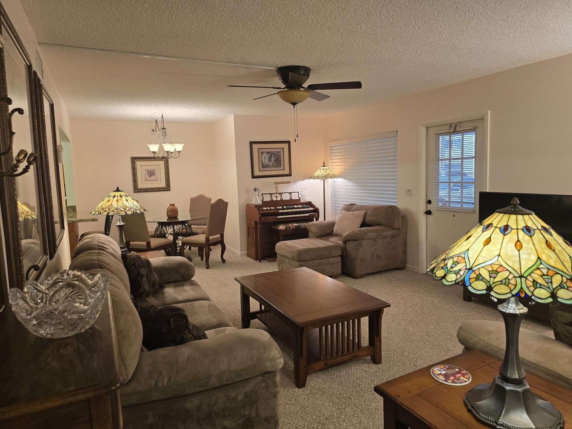 317 Pine Ridge Circle, Greenacres, FL 33463 Photo