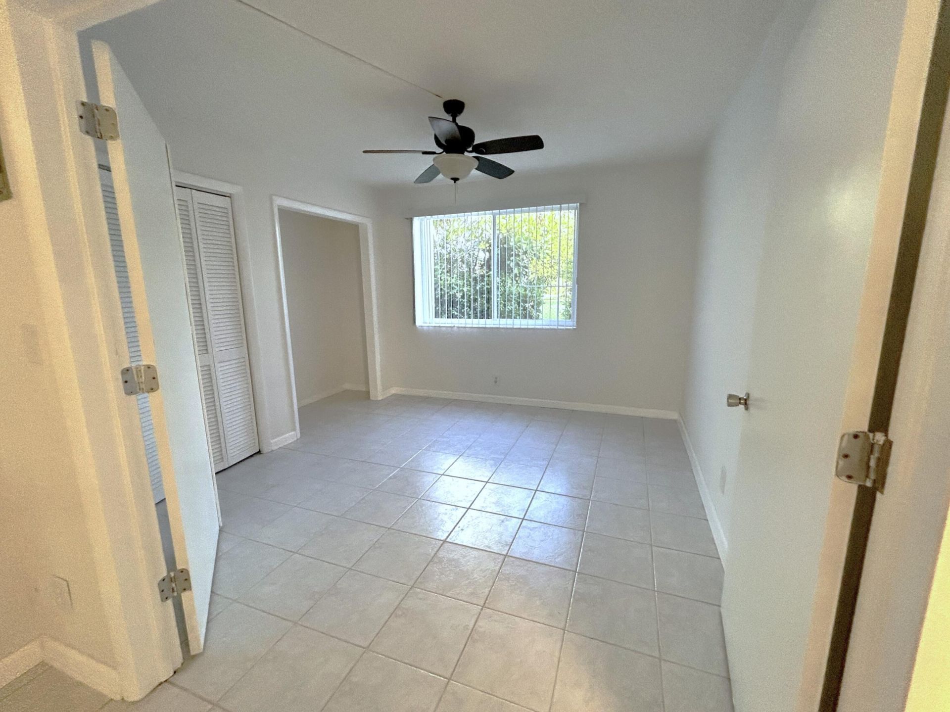 2175 NE 56th Street, Unit 109, Fort Lauderdale, FL 33308 Photo