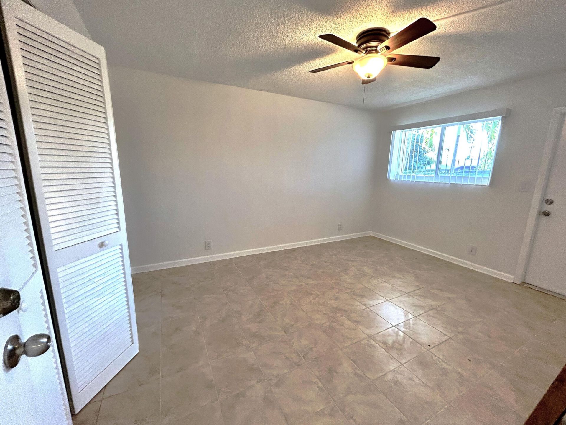 2175 NE 56th Street, Unit 109, Fort Lauderdale, FL 33308 Photo