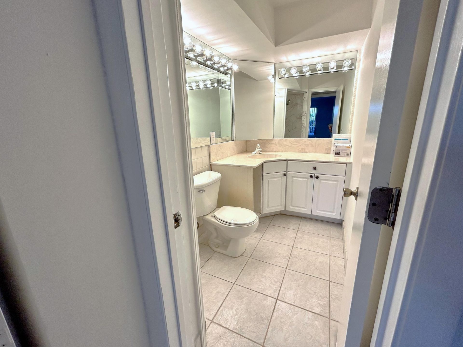 2175 NE 56th Street, Unit 109, Fort Lauderdale, FL 33308 Photo