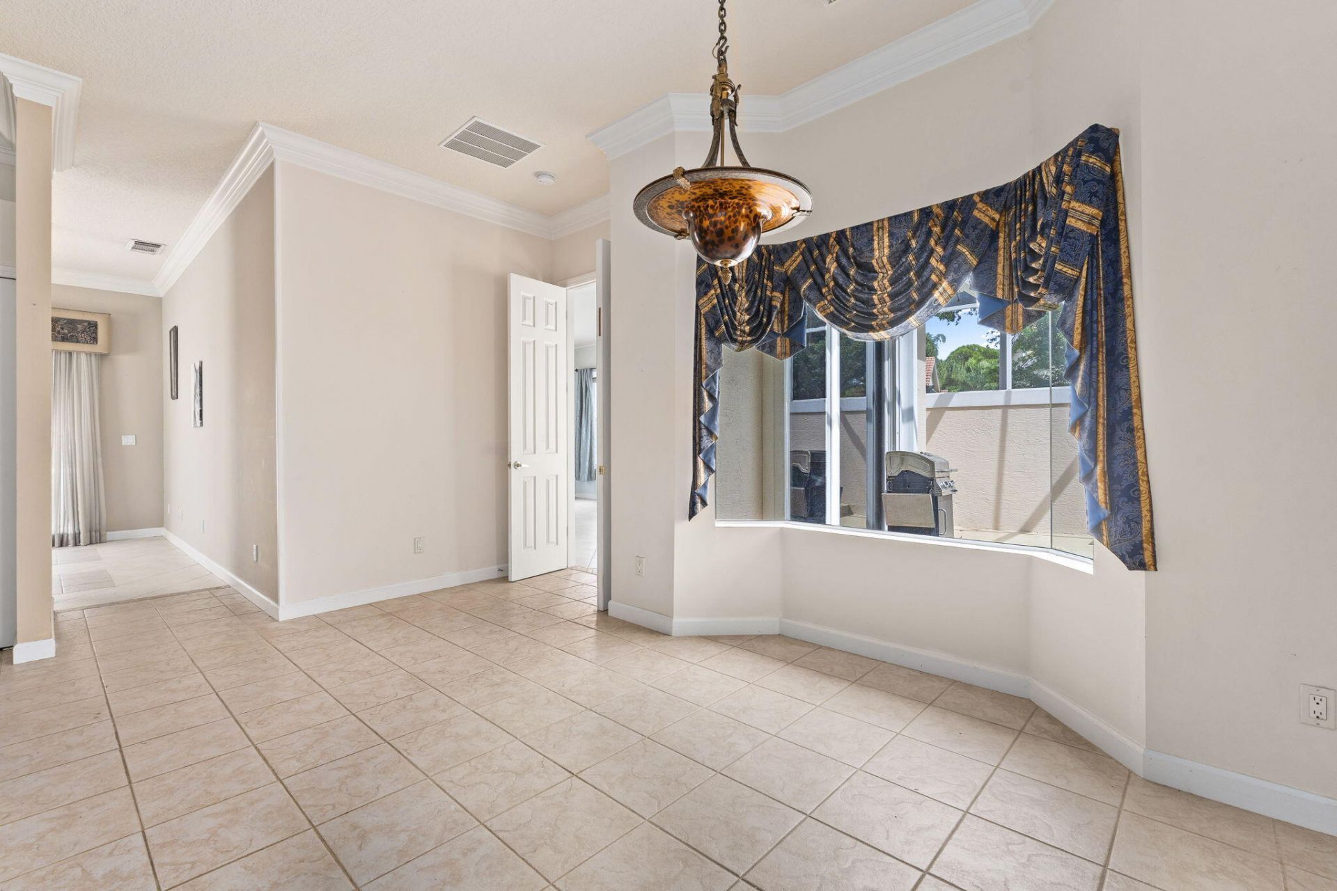 635 SW Munjack Cove, Port Saint Lucie, FL 34986 Photo