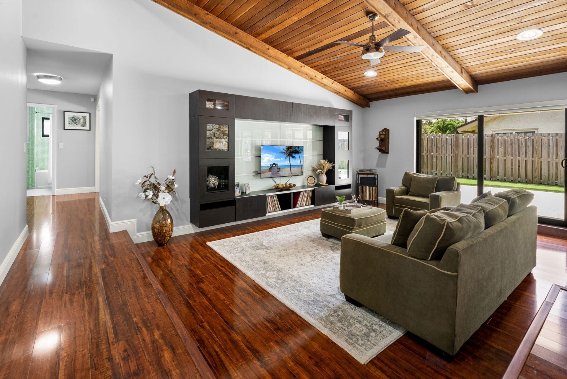 1061 Bayberry Point Drive, Plantation, FL 33324 Photo