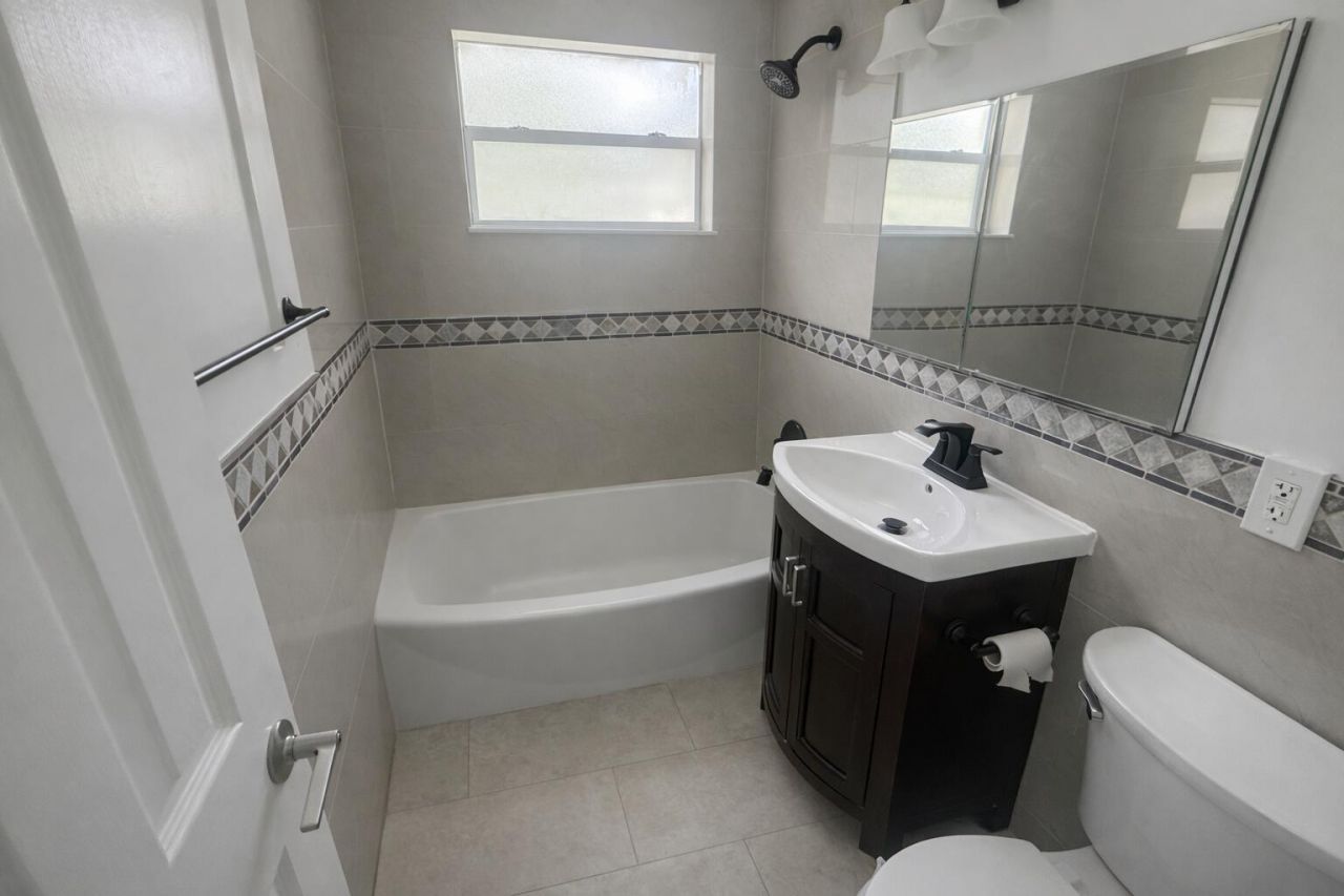 2800 SW 9th Street, Fort Lauderdale, FL 33312 Photo