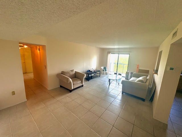 701 NW 19th Street, Unit 500, Fort Lauderdale, FL 33311 Photo