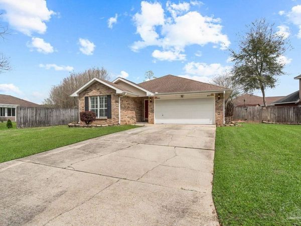 1269 Mazurek Blvd, Pensacola, FL 32514