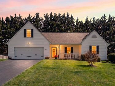 204 DEVON CT, WAYNESBORO, VA 22980