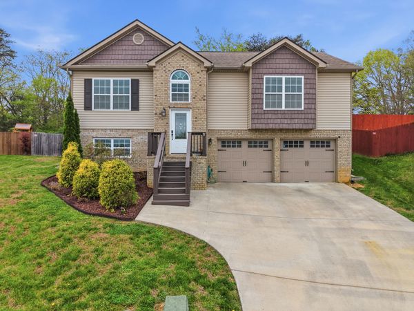 6405 Faultless Way, Hixson, TN 37343