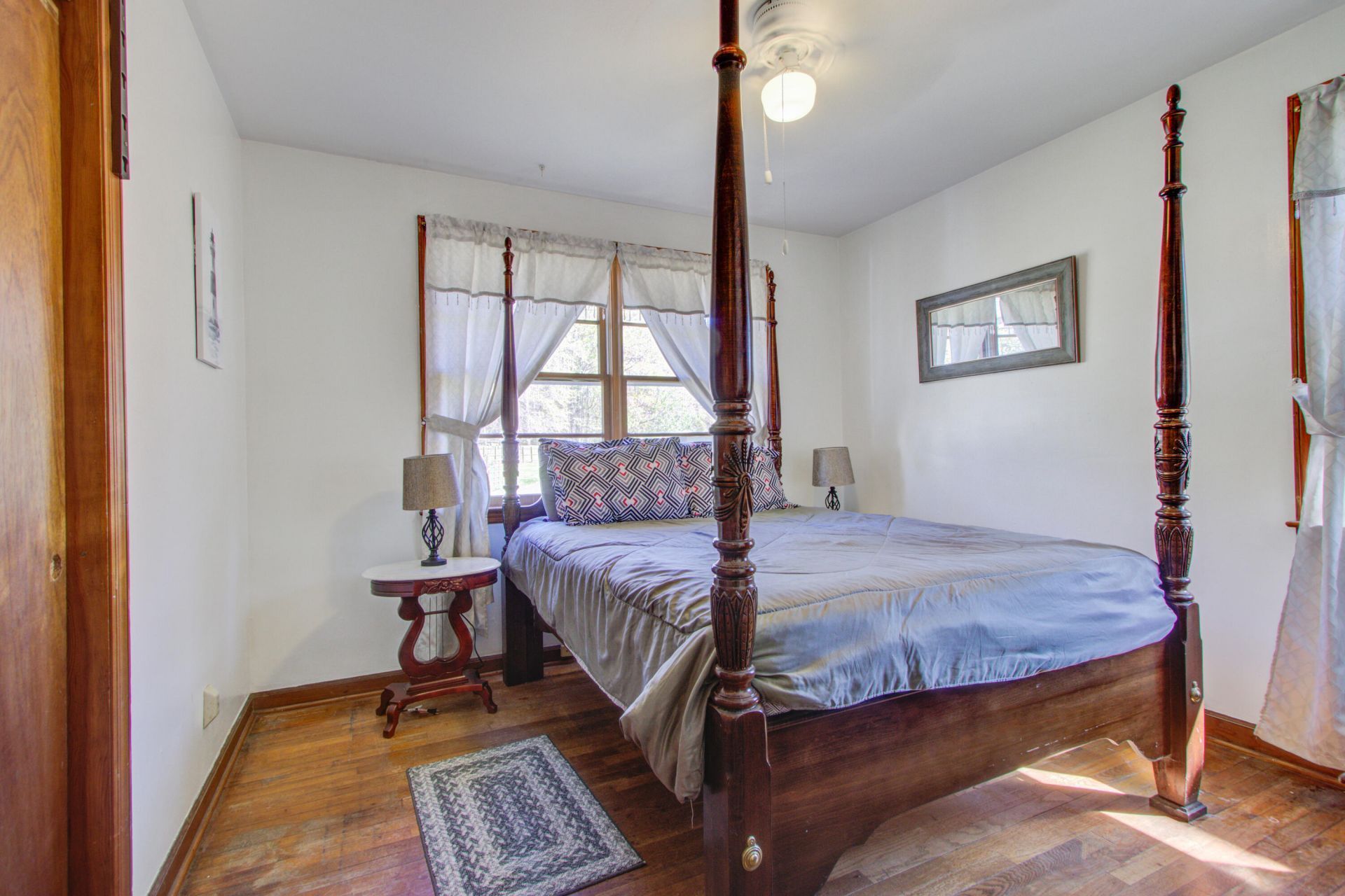 1925 Belgrade Avenue Photo 21