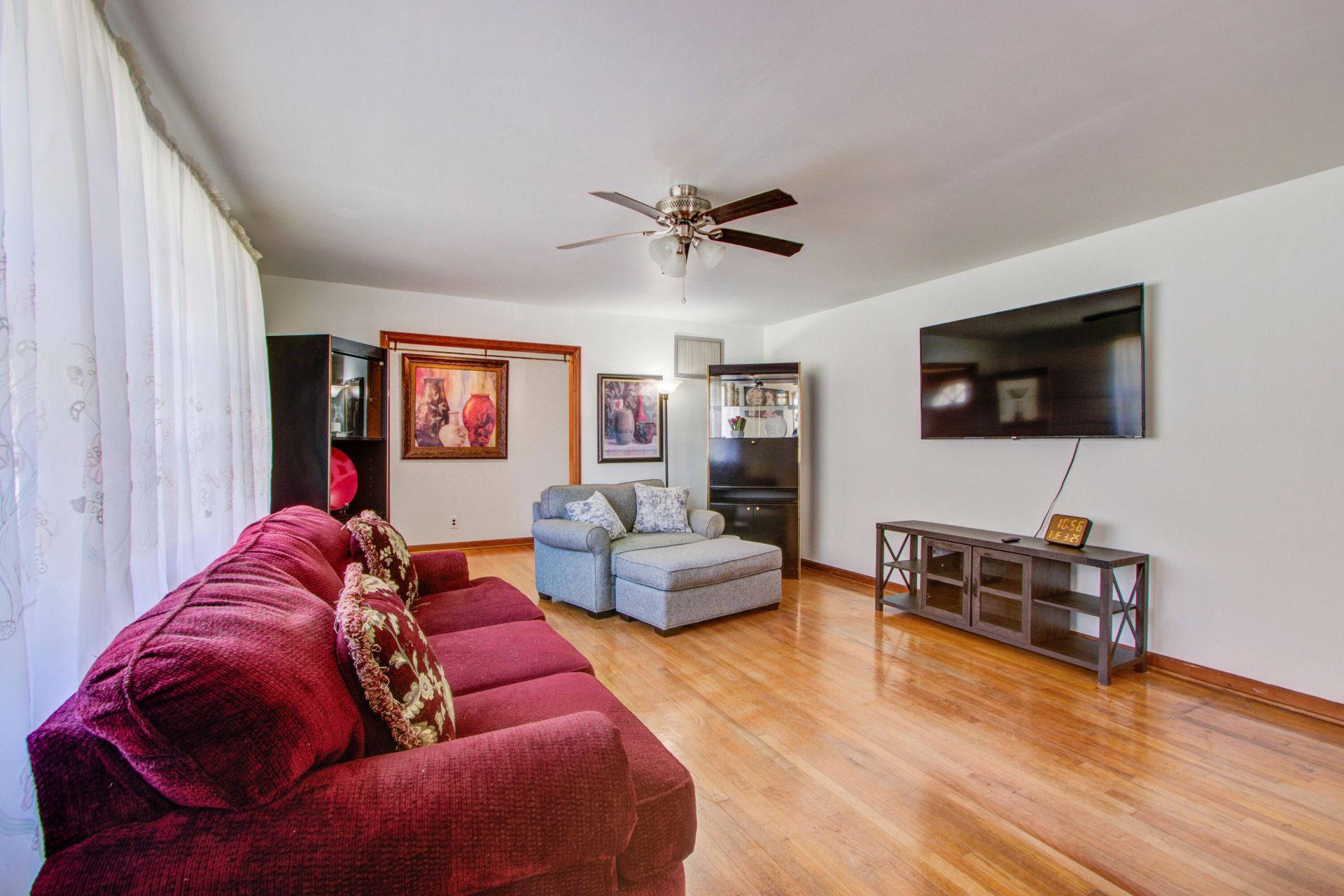 1925 Belgrade Avenue Photo 8