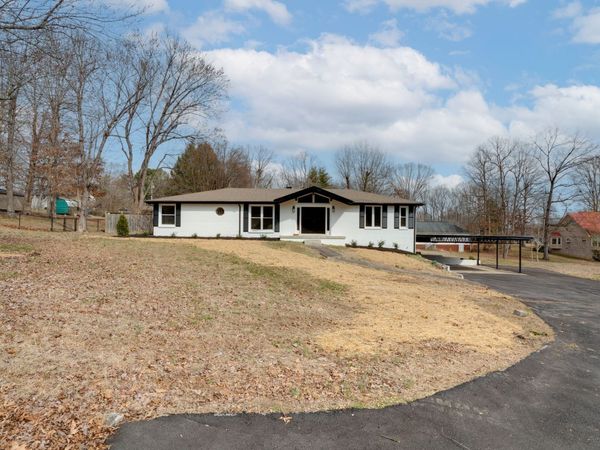 1009 Primrose Dr, Greenbrier, TN 37073