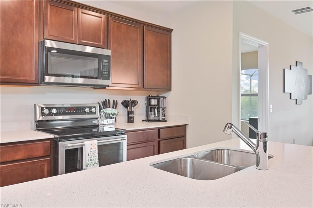 10792 Firebush Cir, North Fort Myers, FL 33917 Photo