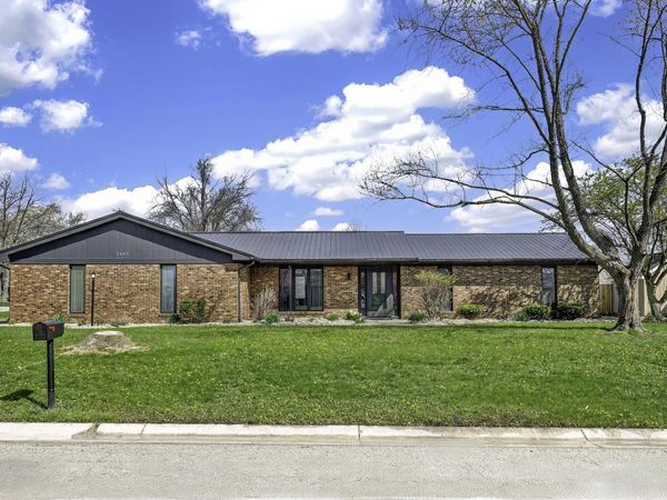 1407 Deerbrook Court, Bluffton, IN 46714