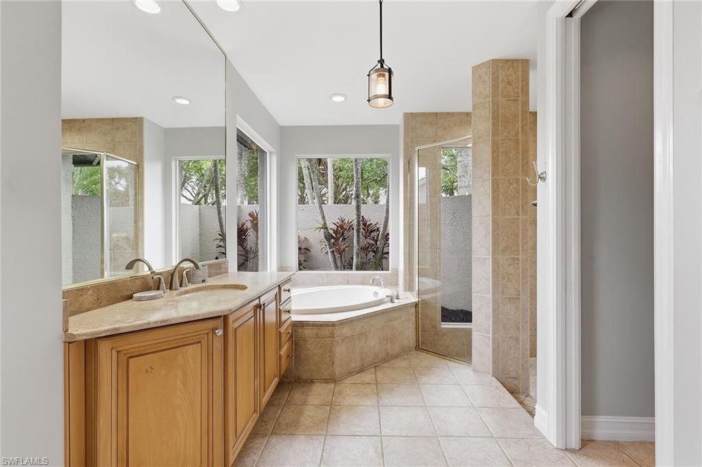 20233 Wildcat Run Dr, Estero, FL 33928 Photo