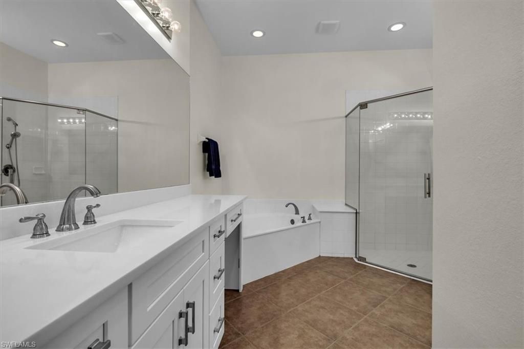 837 Vistana Cir, Unit 20, Naples, FL 34119 Photo