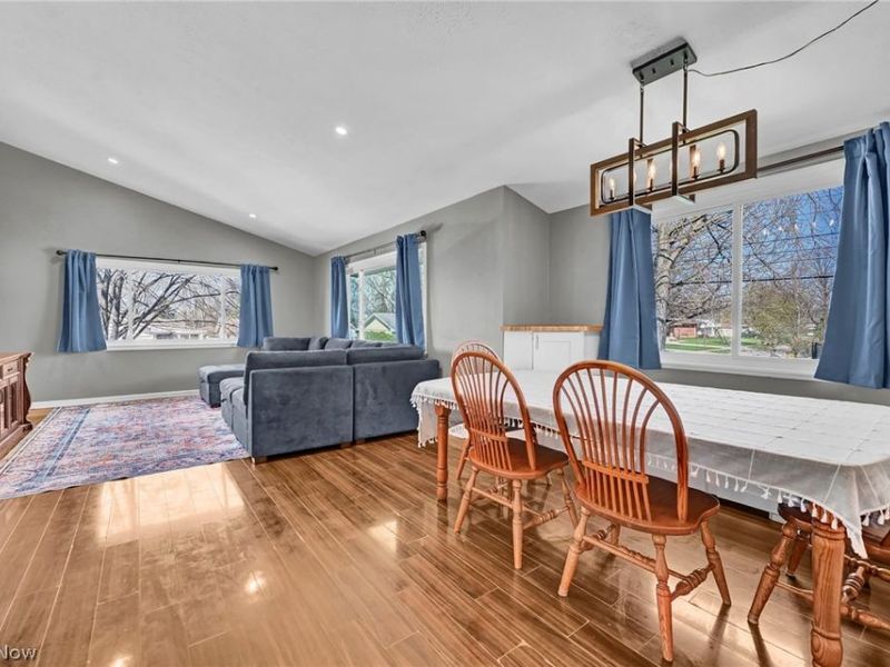 6487 Kingsdale Boulevard, Parma Heights, OH 44130 Photo 13