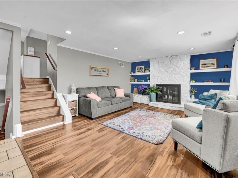 6487 Kingsdale Boulevard, Parma Heights, OH 44130 Photo 6