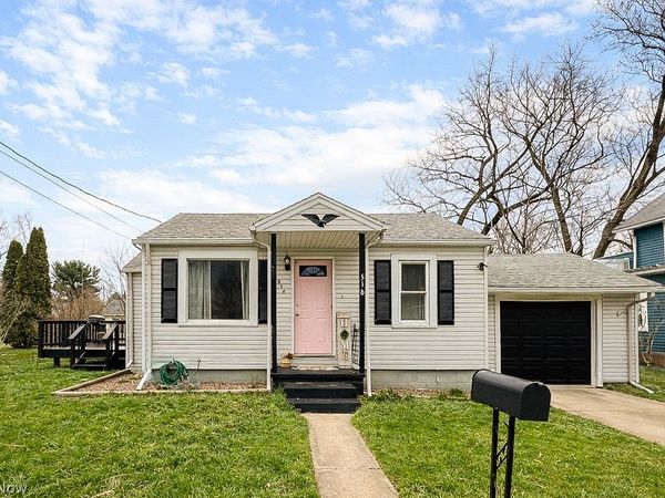 516 W 10th Street, Ashland, OH 44805