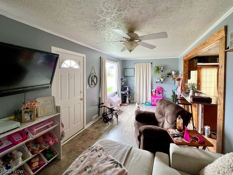 516 W 10th Street, Ashland, OH 44805 Photo 2