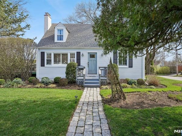 122 Johnson Avenue, MAHWAH, NJ 07430