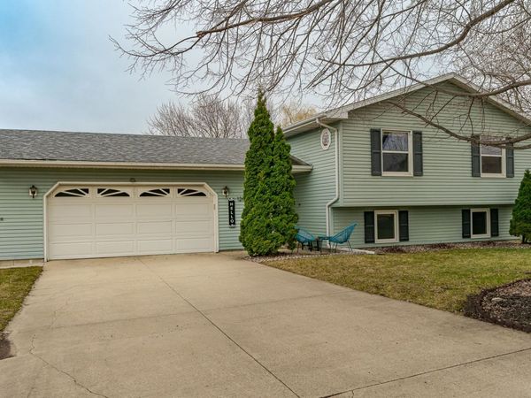 126 8th Street NE, Byron, MN 55920