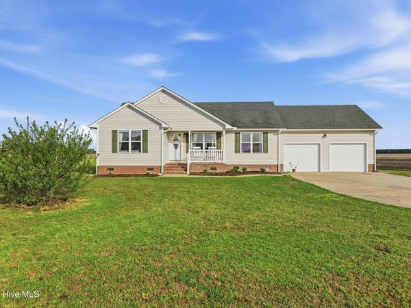 559 Four Mile Desert Road, Hertford, NC 27944